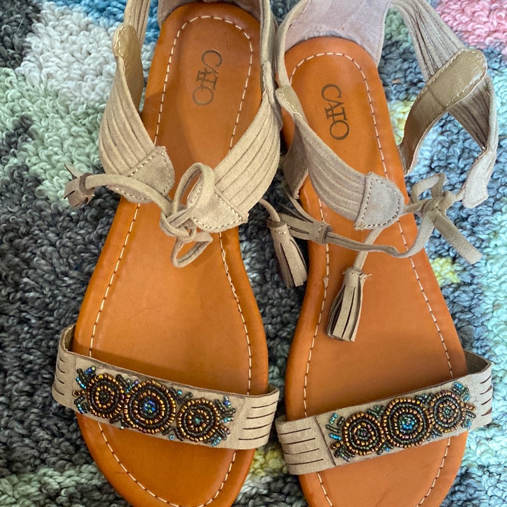 NWT Beaded fringe Moccasin style Indian Inspired Sandals by CATO |Size 8